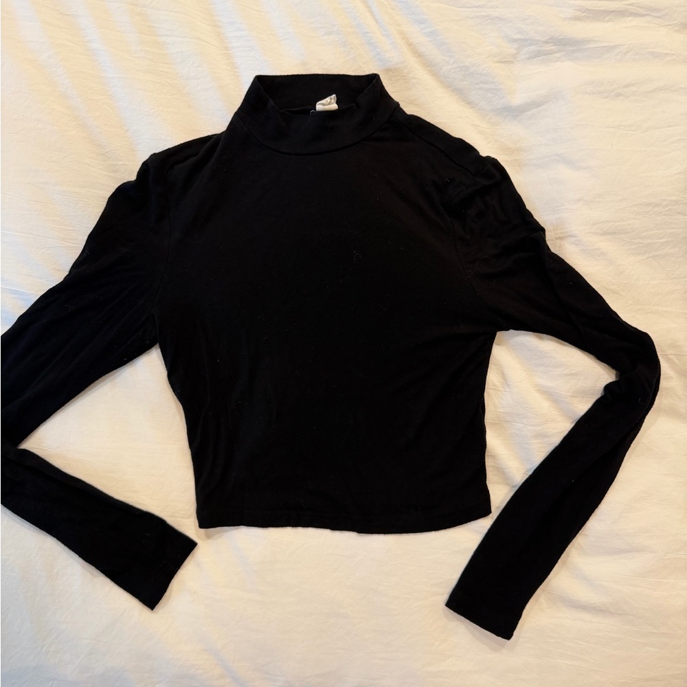 Topshop Black Long-Sleeve Mock Neck Crop Top